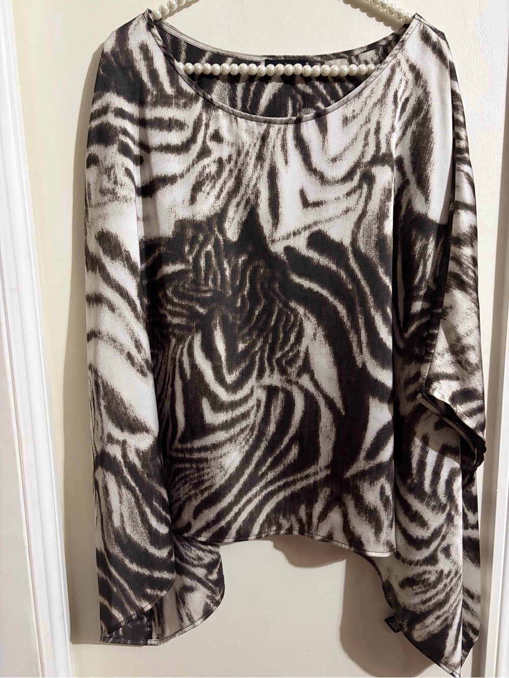 Aakaa Black and White Zebra Print Top